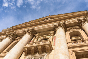 Vatikan, Basilica di San Pietro, Piazza di San Pietro