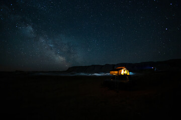 The rock formation of the white stupa, also known as Tsagaan Suvarga © Benjamin