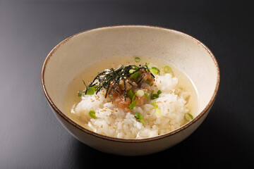 サーモンなめろう　茶漬け