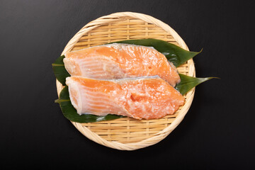 ［岩手県産］　銀鮭　塩こうじ漬け