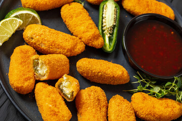 crispy baked cream cheese stuffed jalapeno poppers