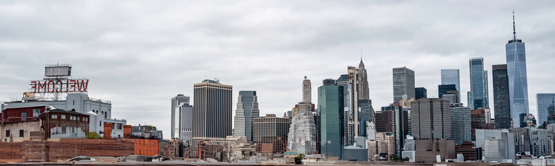 Welcome to Manhattan from Brooklyn 