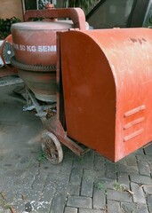 Metal scrub from old material