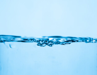 美しい水滴のアクション