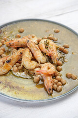 Greek chickpea salad with shrimps