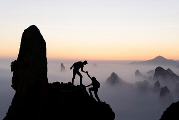 Rock Solid Support: How Reliable Colleagues Elevate Your Job Success