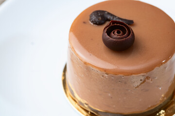 Caramel chocolate cake