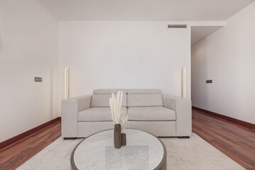 Use natural materials such as wood and stone to create a rustic and cozy atmosphere