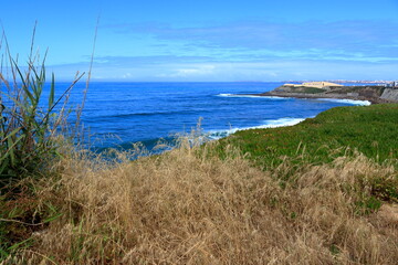 Paisagens e vistas  da Costa marítima portuguesa com as suas praias e ambiente marítimo