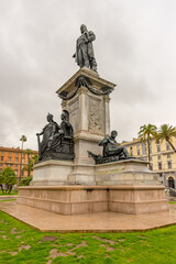Camillo Cavour statue