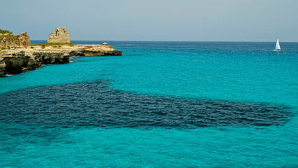 San Foca, Grotta della Poesia e torre di  Roca Vecchia,LSalento,Lecce,Puglia,Italia