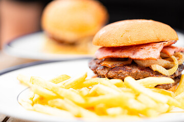 おいしいハンバーガー