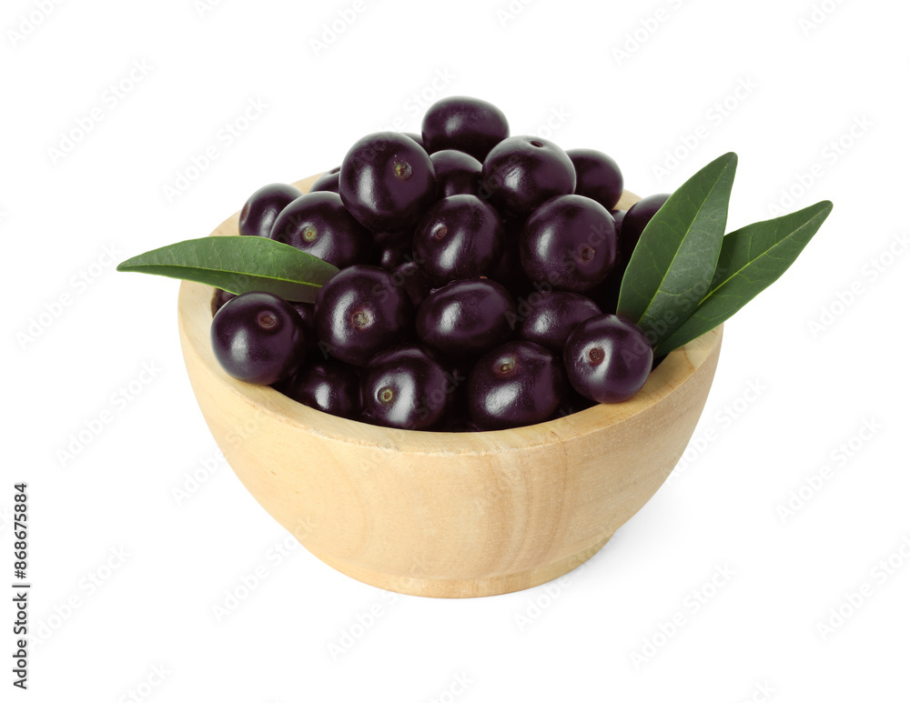 Poster Fresh ripe acai berries in bowl and green leaves isolated on white - Posters
