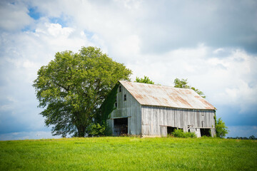 old abandoned barn falling down