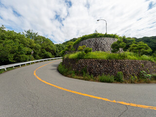 初夏の五月山ドライブウェイの風景