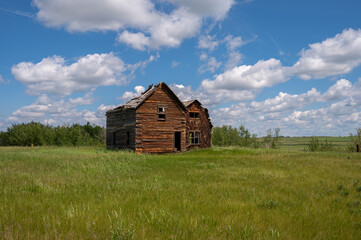 Abandoned farm house north of Hanna, Alberta.