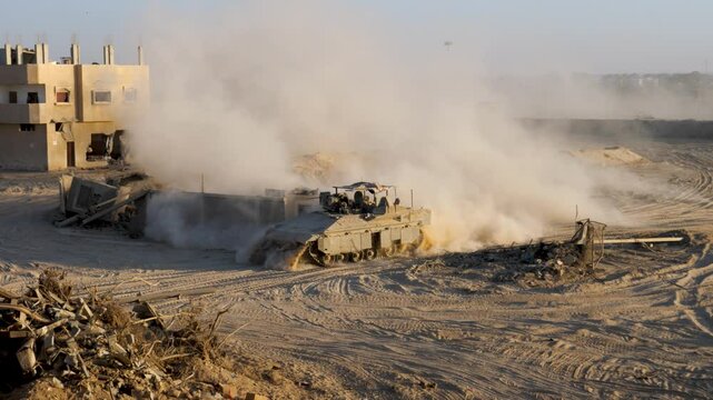 Israeli Armored Vehicle, Israel retaliates with artillery, Israel Hamar war conflict