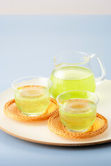 冷たい緑茶　グリーンティー