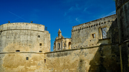 Piazza e castello di Palmariggi, Lecce,Puglia,Italia