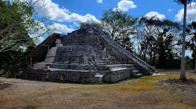 chacchoben mayan ruins in Costa Maya Mexico