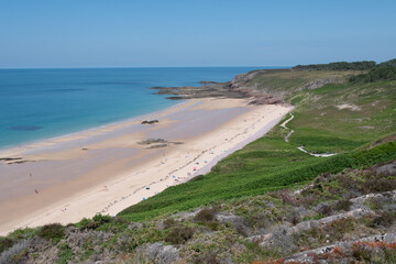 Magnifique paysage de mer depuis le sentier côtier GR34 du cap d'Erquy - Bretagne France