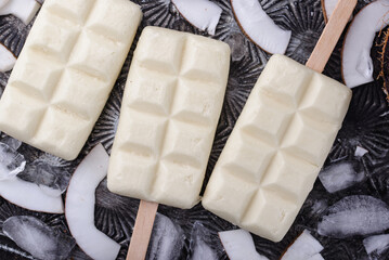 Healthy coconut ice cream popsicles