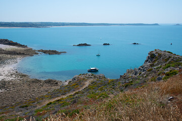 Fototapeta premium Magnifique paysage de mer depuis le sentier côtier GR34 du cap d'Erquy - Bretagne France