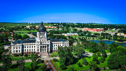 Fototapeta premium Wide arial shot of the South Dakota State Capitol building
