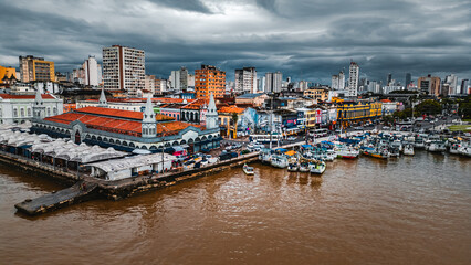 Estação Das Docas Mercado Ver-o-Peso Belém Pará Brasil Turismo Cultural Arquitetura Portuária Gastronomia Amazônia Artesanato Barcos Tradicional Patrimônio Histórico Fotografia Viagem Passeio Açaí 