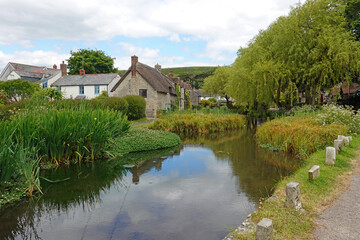 Obraz premium English village with pond