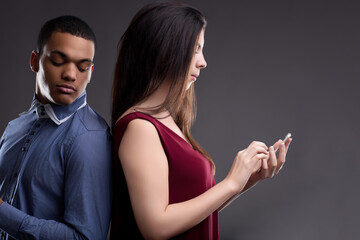 Suspicious man fears woman’s sexual unfaithfulness