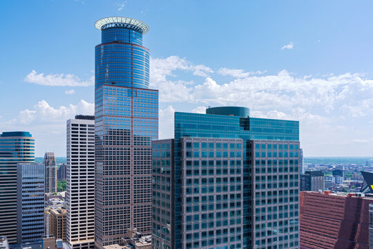 modern architecture of skyscrapers and glass tower exteriors in downtown central minneapolis