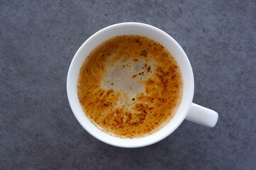 牛乳をたっぷり入れたコーヒーのカフェ・ラッテ
