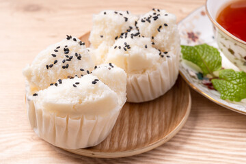 黒胡麻の蒸しパン