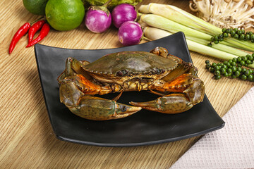 Delicous fresh raw uncooked crab