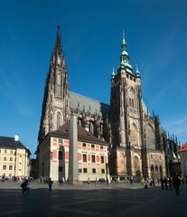 Naklejka premium Gothic cathedral in the on the square of historic center of Prague, Czech Republic