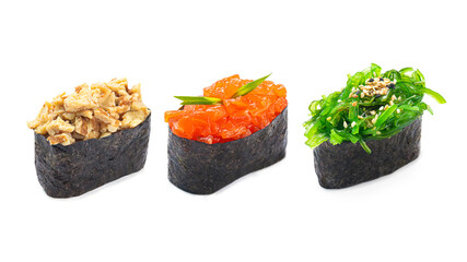 Gunkan with salmon, hiashi wakume and omelette.