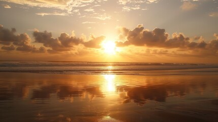 Naklejka premium Golden Sunset Over the Ocean