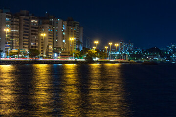 noite na   avenida beira-mar norte de Florianópolis, Santa Catarina, Brasil Florianopolis