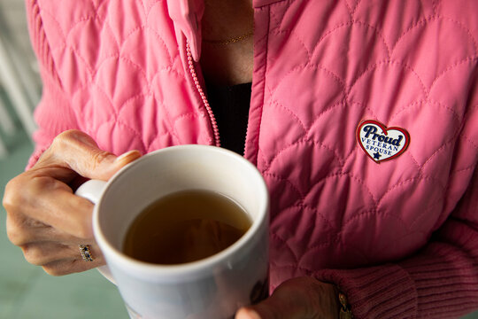Senior wife pin  Proud portrait thanking veterans tribute 