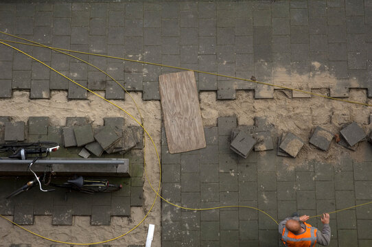 Fiber optic cable laying