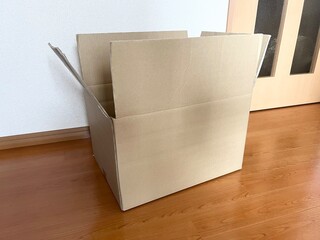 ダンボール　イメージ