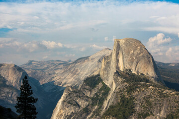 landscape of Yosemite National Park