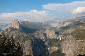 landscape of Yosemite National Park