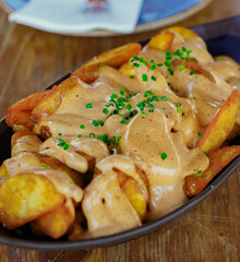 A delicious version of the classic Spanish spicy potatoes
