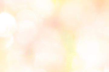 Light gentle orange gradient background（淡いふわっとしたやさしいオレンジ色の背景）