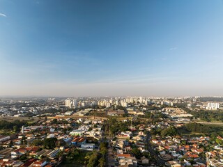 Foto aérea da cidade de Campinas, uma das maiores cidades do estado de São Paulo