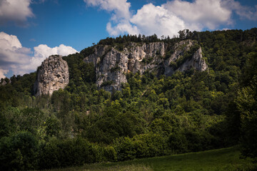 Donautalradweg mit Blick auf die Felsen, Baden-Württemberg,