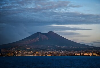 Fototapeta premium A view of Mount Vesuvius in Italy