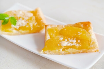 ストロイゼルアップルパイ